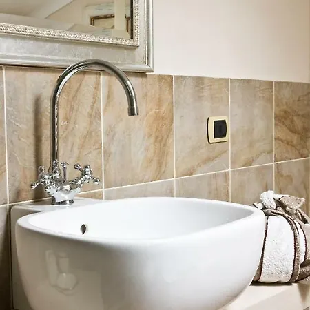 ベッド・アンド・ブレックファスト La Torretta ボッビオ