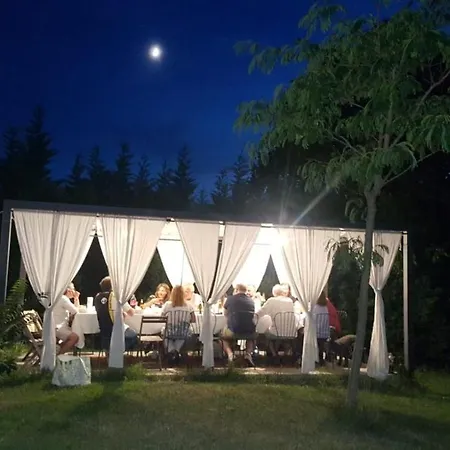 La Torretta לינה וארוחת בוקר בוביו