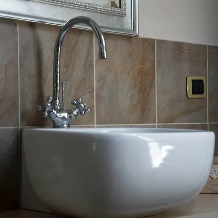 לינה וארוחת בוקר La Torretta בוביו